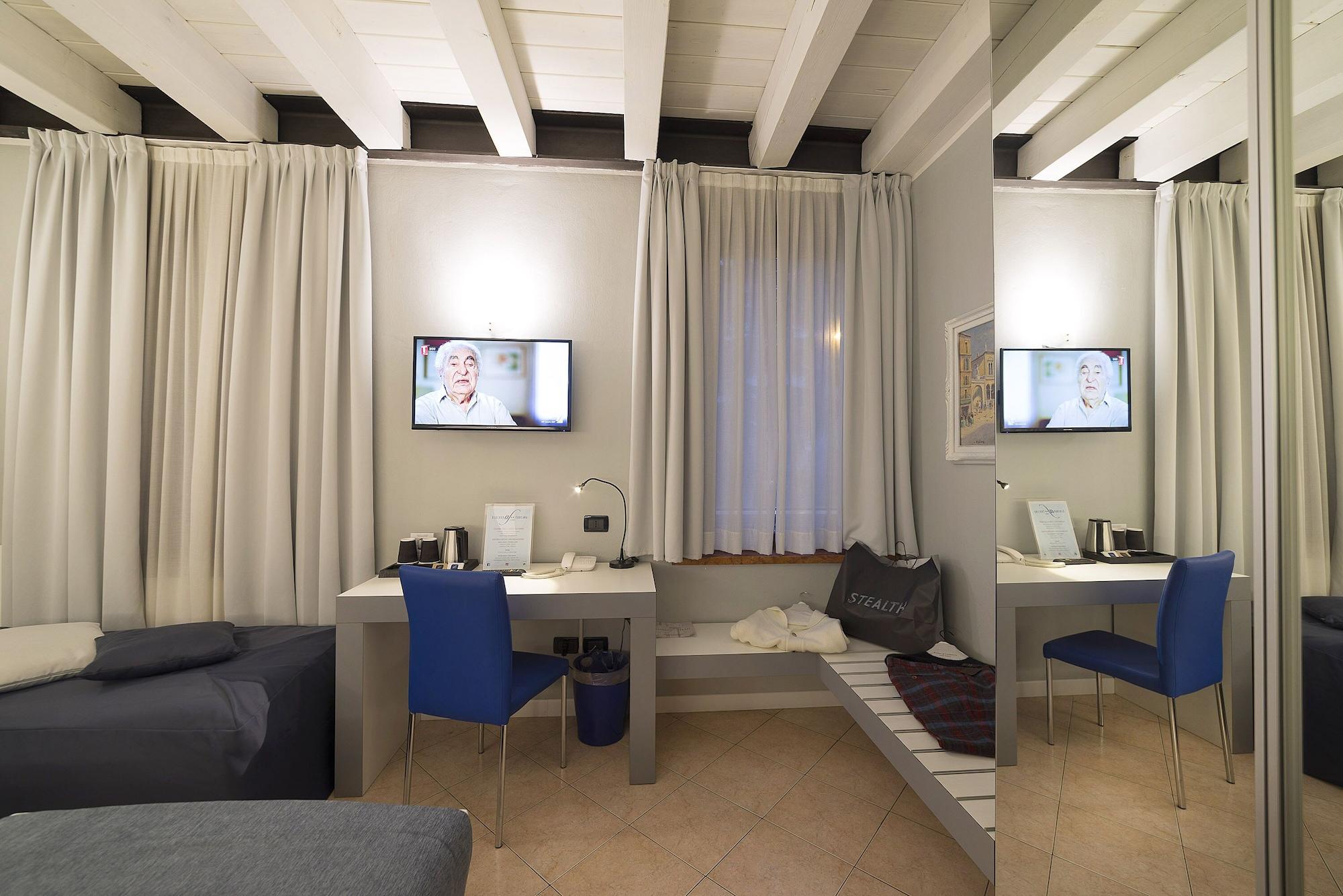 Hotel Fontana Верона Экстерьер фото
